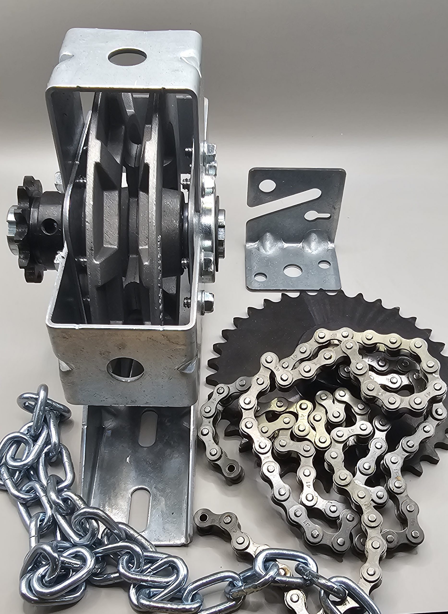 Wall mount chain hoist Image