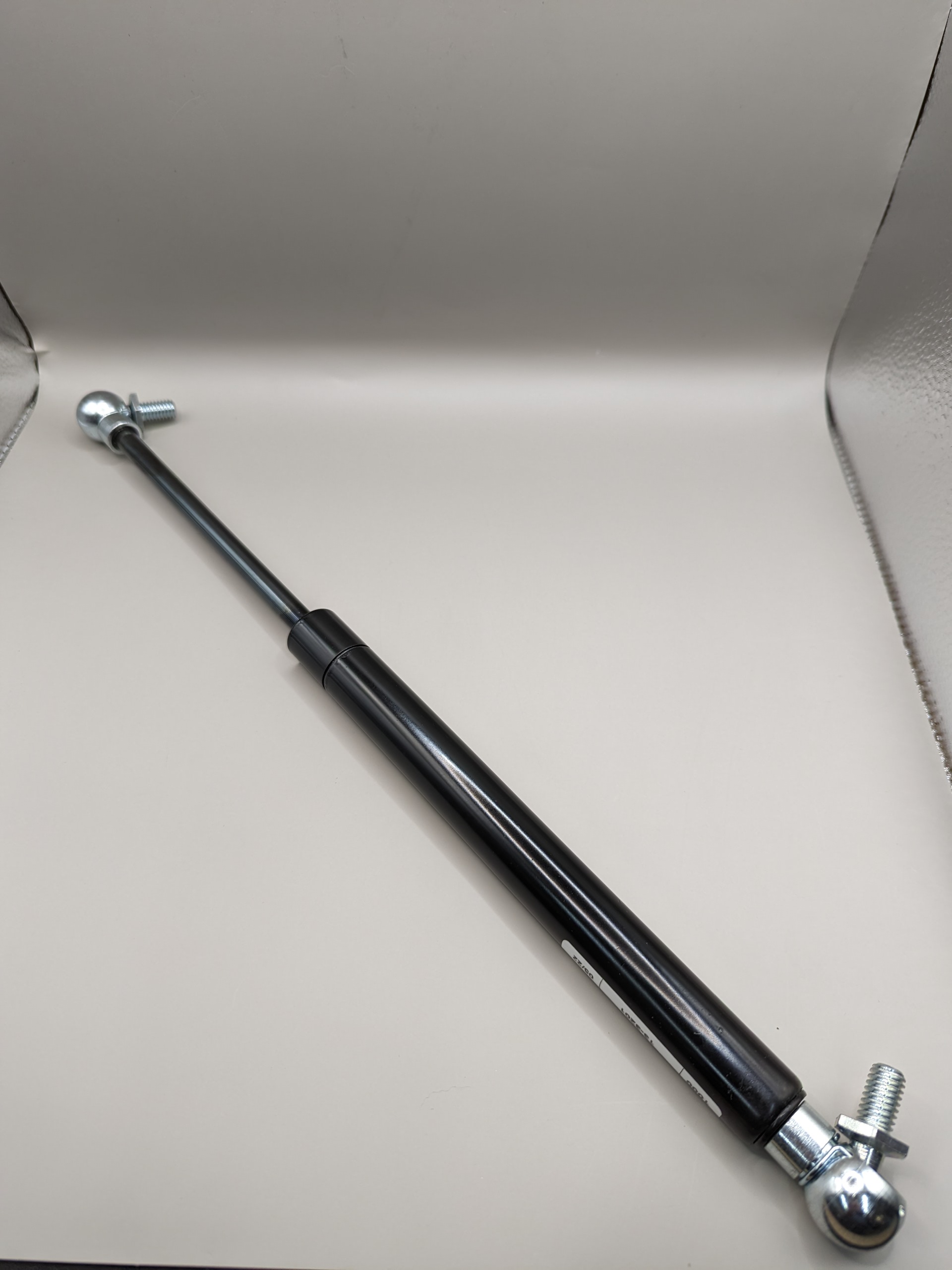 Nordock Edge of Dock (EOD) Lip assist gas spring Image