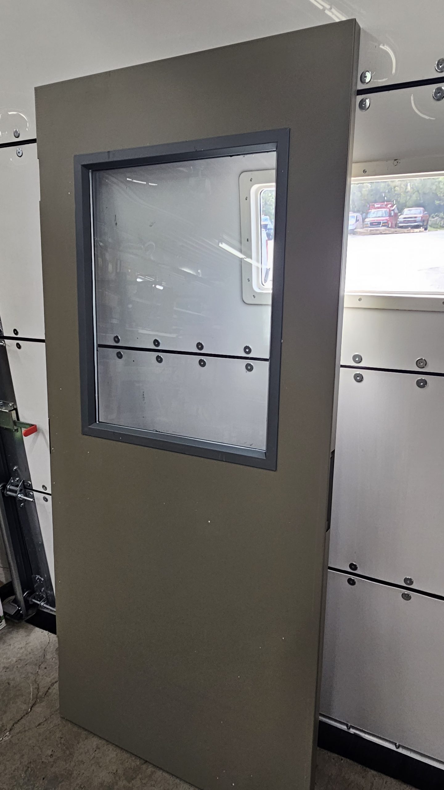 3070 86 prep 24x30 window Image