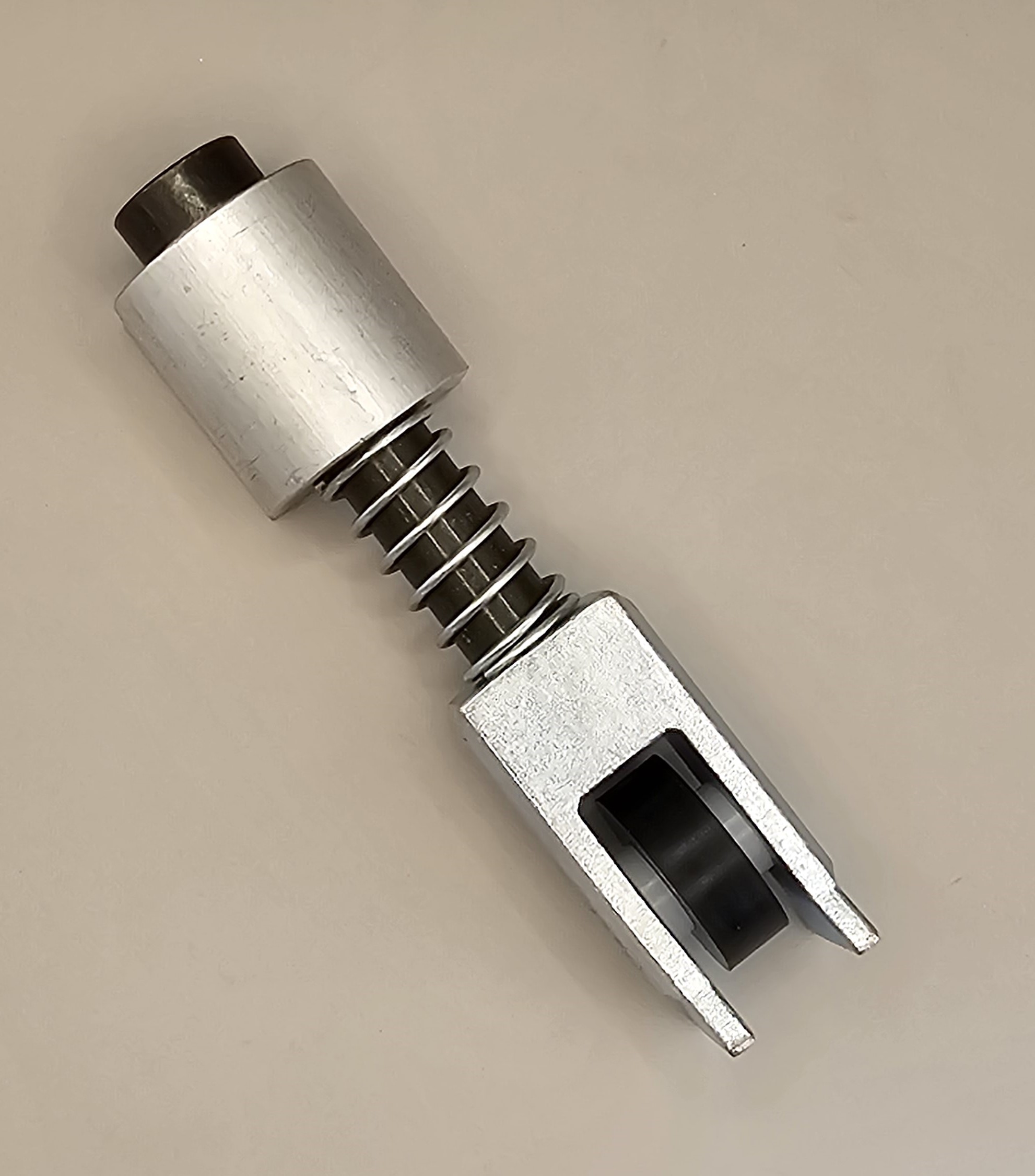 31 - Stanley FBO Bottom Guide Image